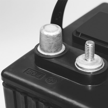 Detailed image of molded-in dual terminals for a marine battery